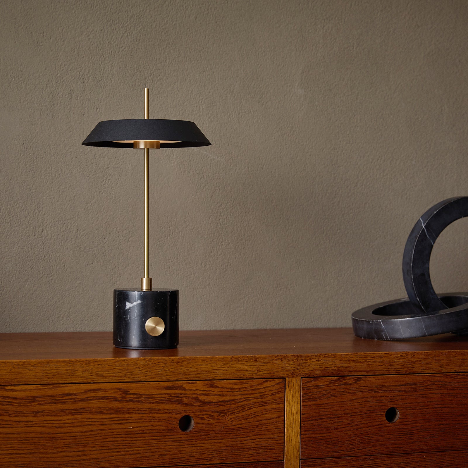 Innocence LED-table lamp(S)ブラック