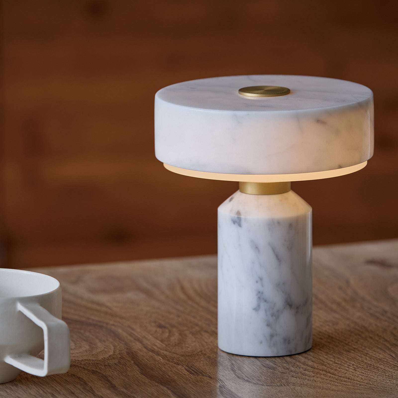 Marble LED-table lamp ホワイト