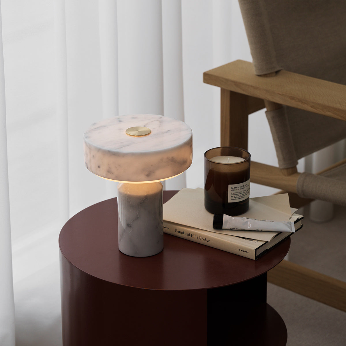 Marble LED-table lamp ホワイト