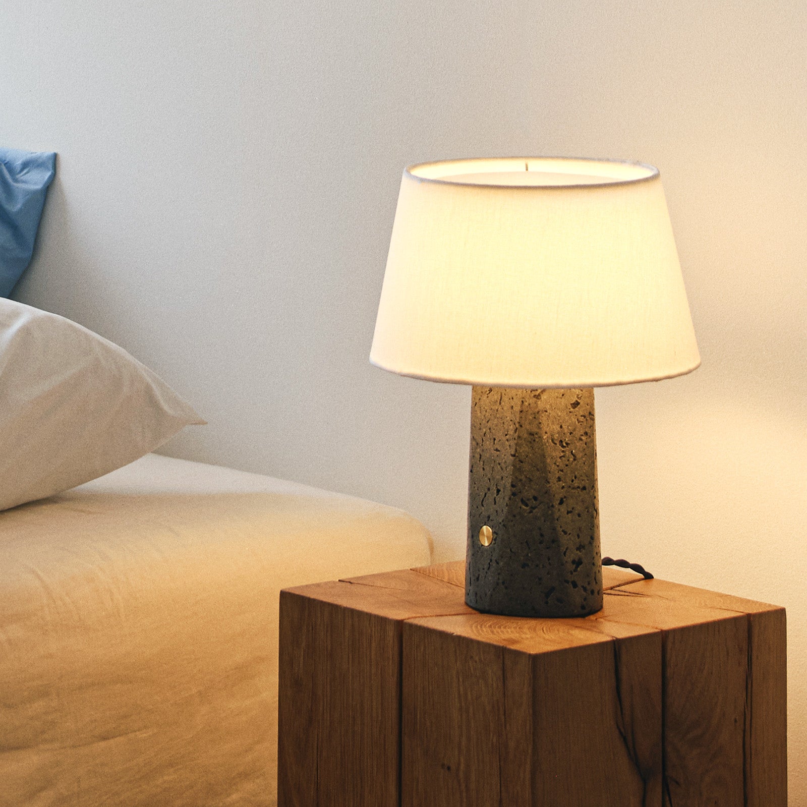 Echo-table lamp｜ARTWORKSTUDIO公式