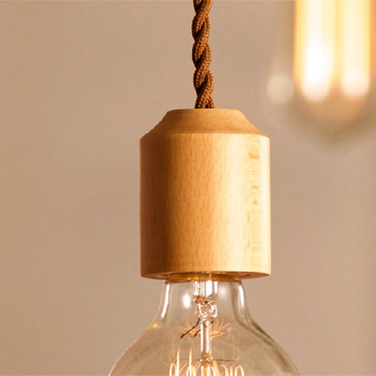 細部までこだわったウッドの材質とシェイプ(電球:BU-1151)