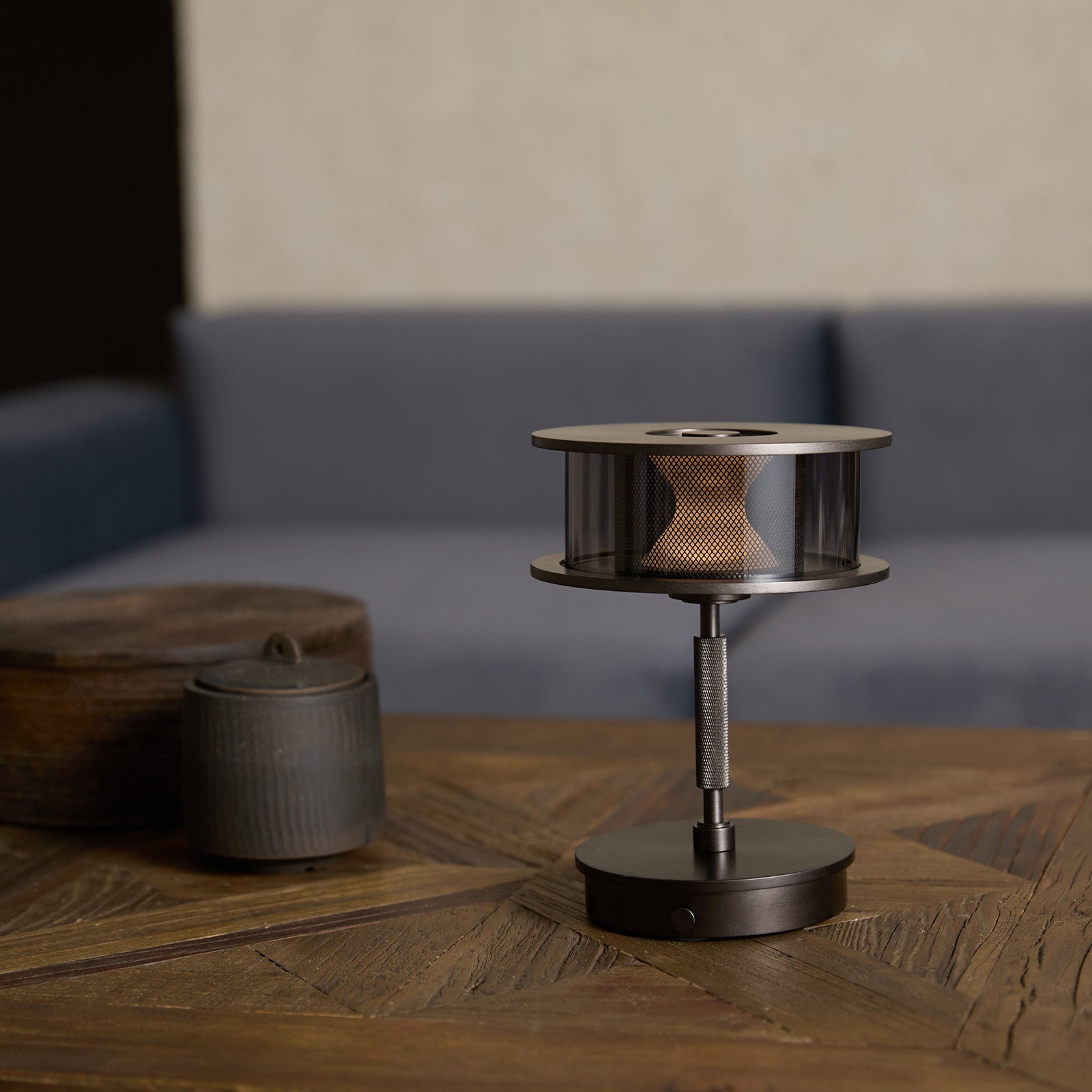 Nocturne LED-table lamp ダークブロンズ