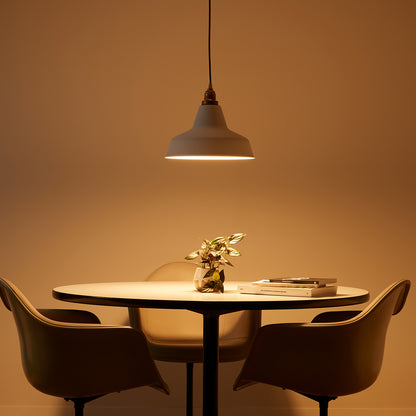 Railroad-pendant ホワイト 点灯時