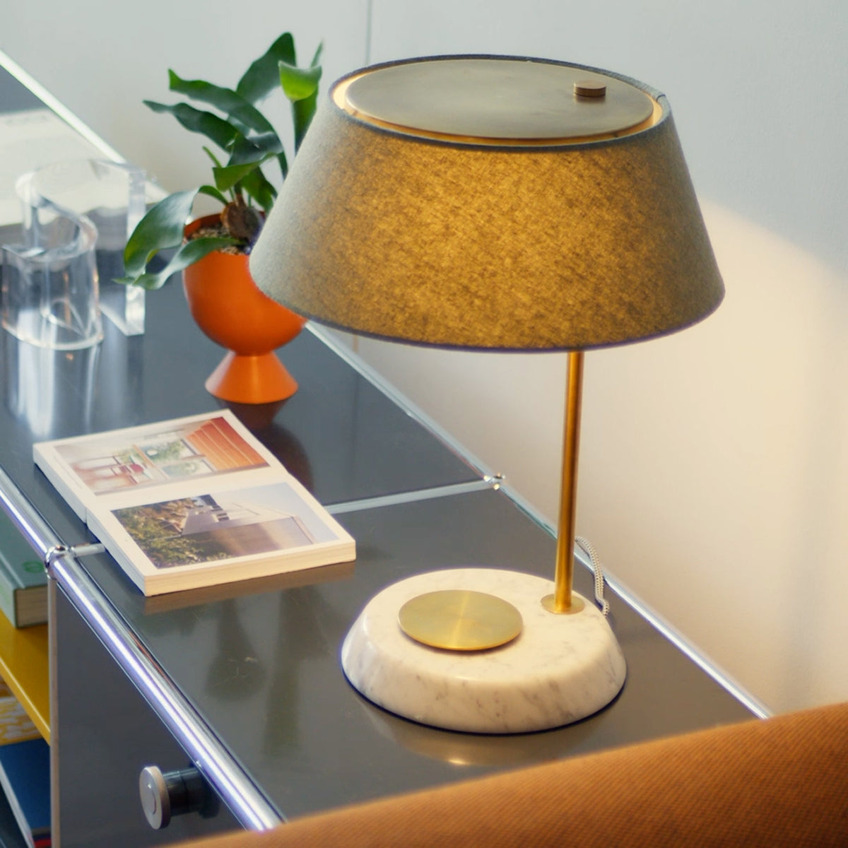 Esprit-table lamp｜ARTWORKSTUDIO公式