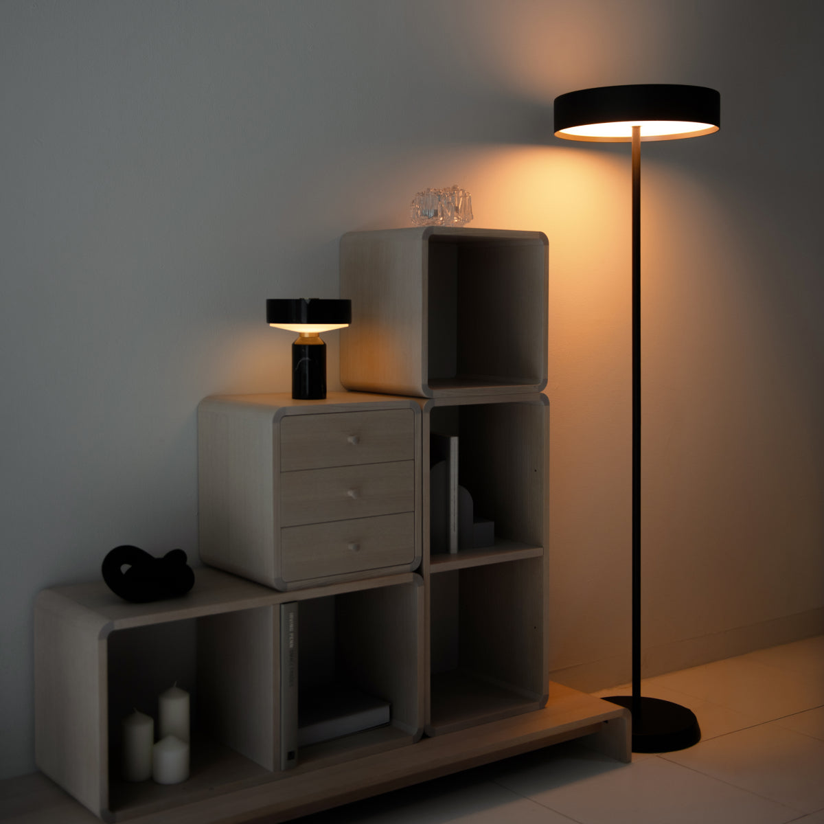 Glow LED-floor lamp / Marble LED-table lamp