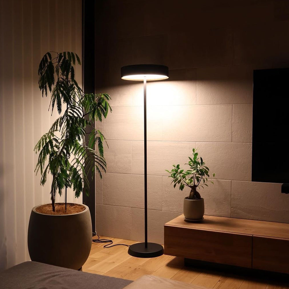 Glow LED-floor lamp 設置事例