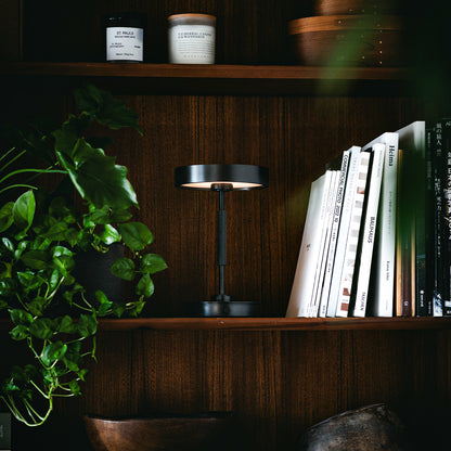 Rondo LED-table lamp 設置事例