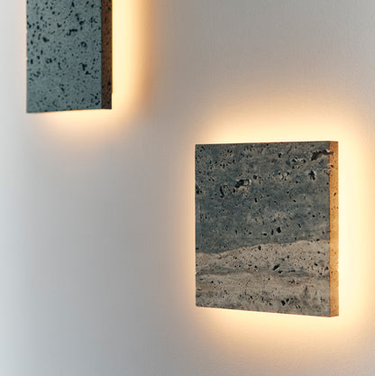 Noir LED-wall light cube