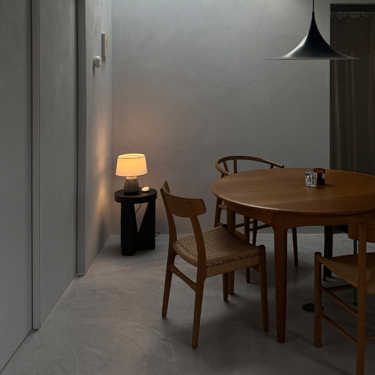Effect-table lamp S 設置事例（PR）