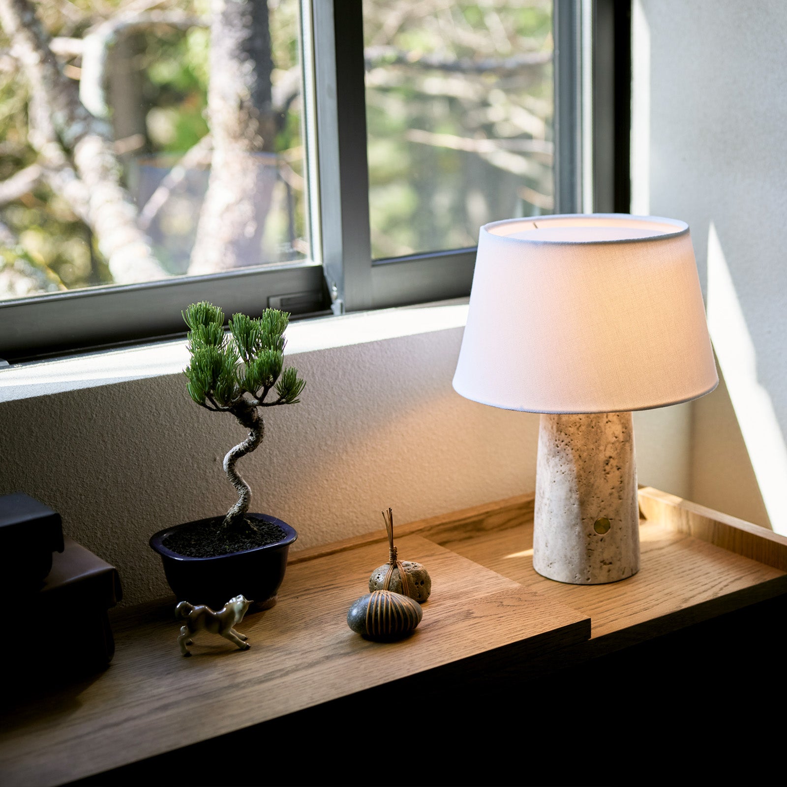 Echo-table lamp｜ARTWORKSTUDIO公式