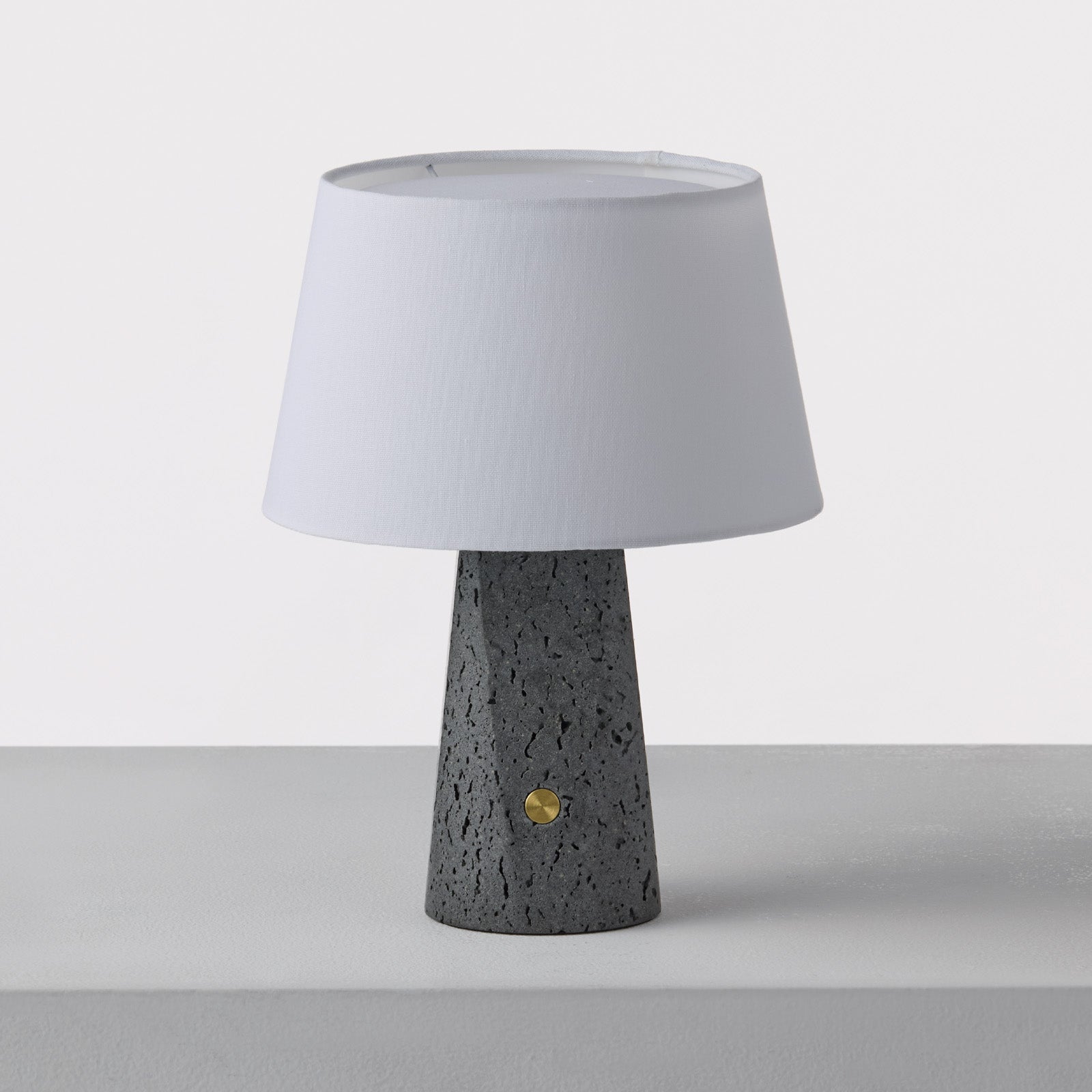 Echo-table lamp｜ARTWORKSTUDIO公式