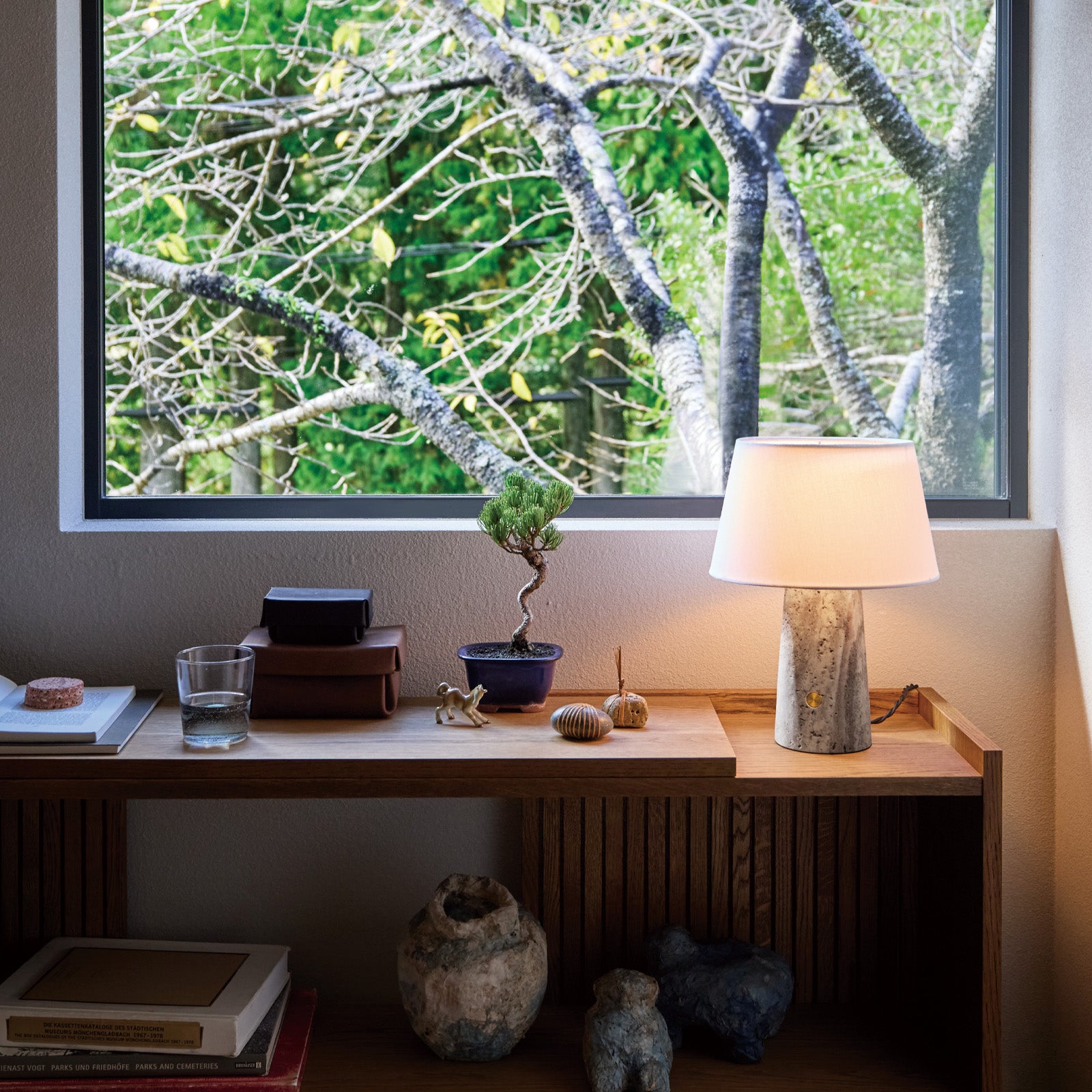 Echo-table lamp｜ARTWORKSTUDIO公式