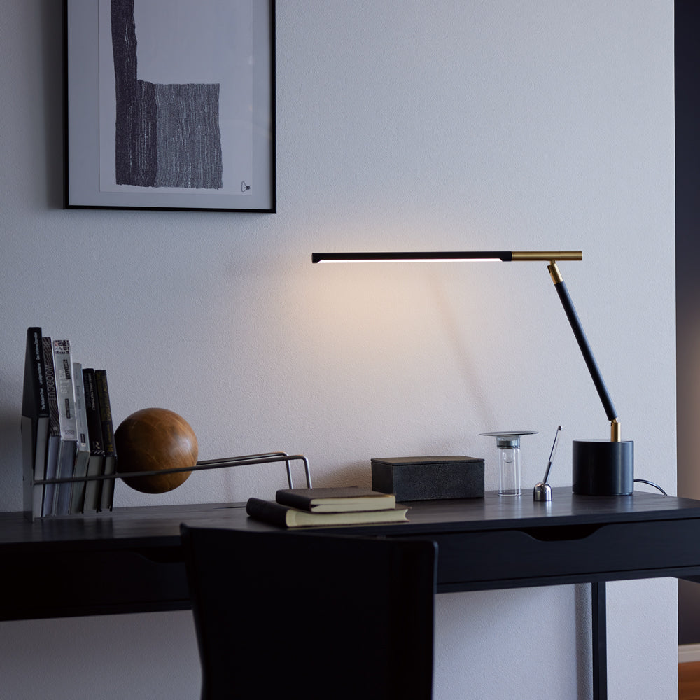 Vision LED-desk lamp