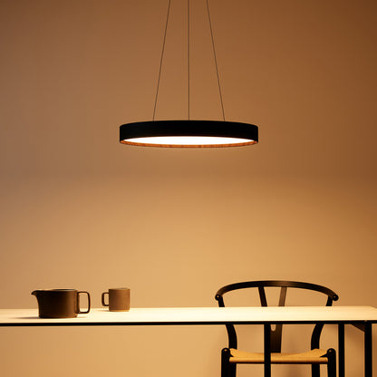 Glow 5500 LED-pendant light ブラック 点灯時イメージ