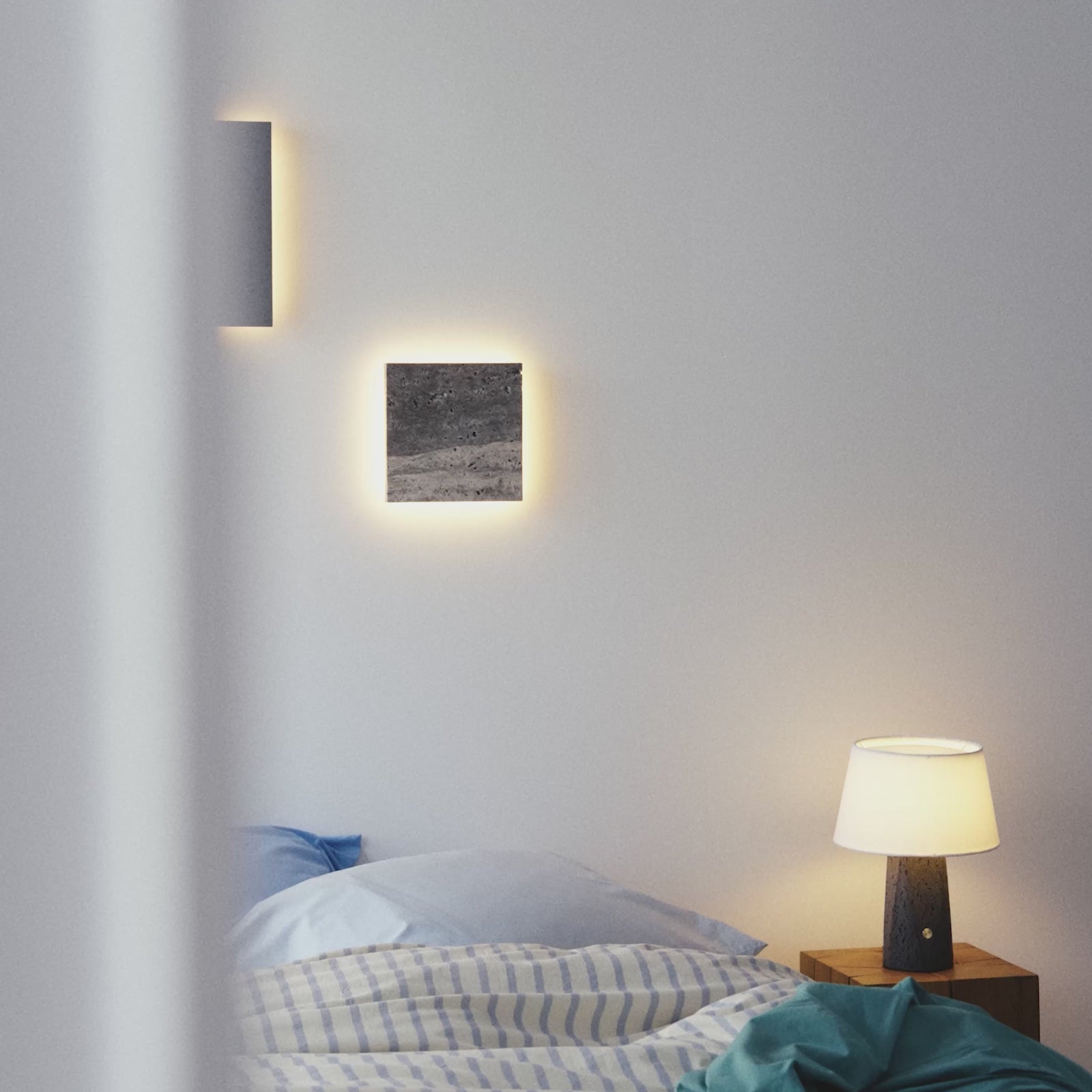 Noir LED-wall light cube / Noir LED-wall light rectangle / Echo-table lamp